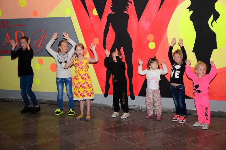 Childrens Activities 42 of 61