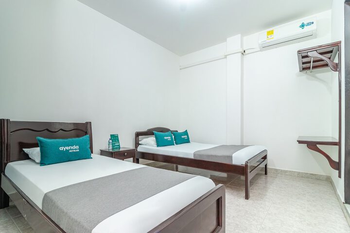 Room 3 of 22