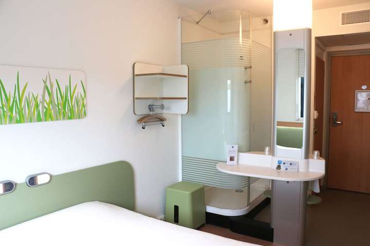 Clean Restrooms