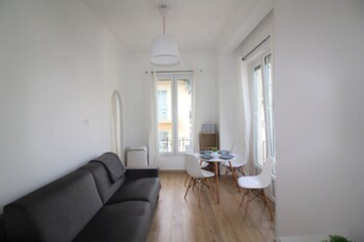 Nice Booking Medecin Notre Dame Lumineux