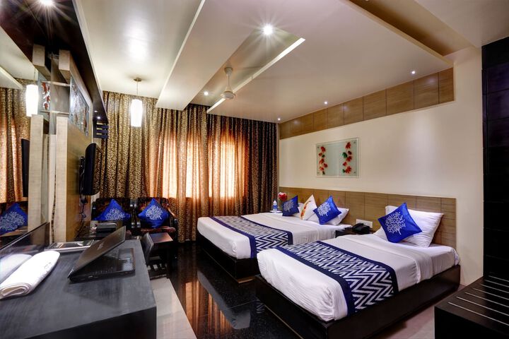 Room 6 of 28