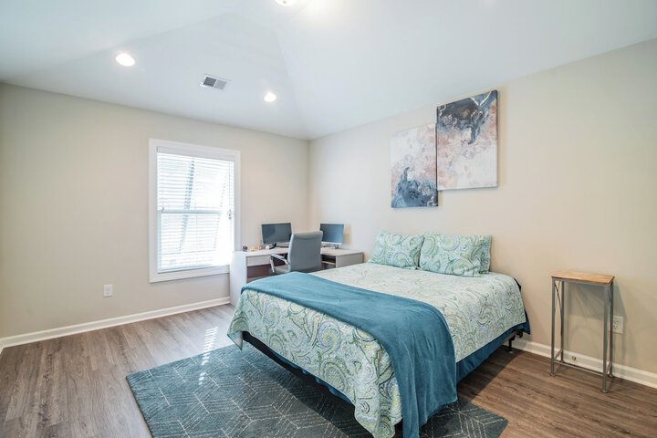 Room 213 of 759