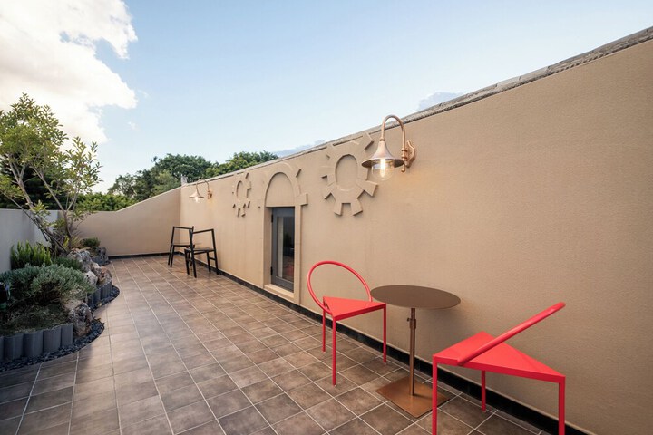 Terrace/Patio 119 of 123