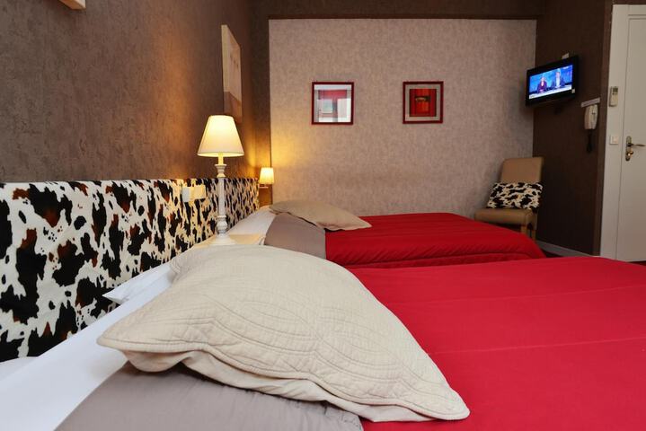 Room 27 of 57