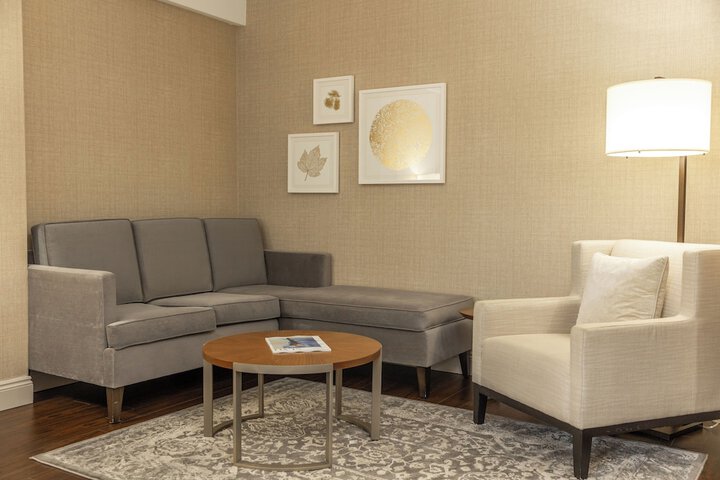 Room 22 of 65