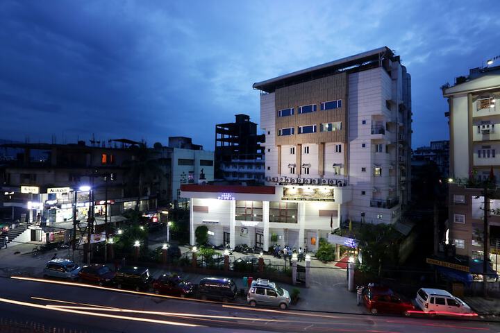 Hotel Entry
