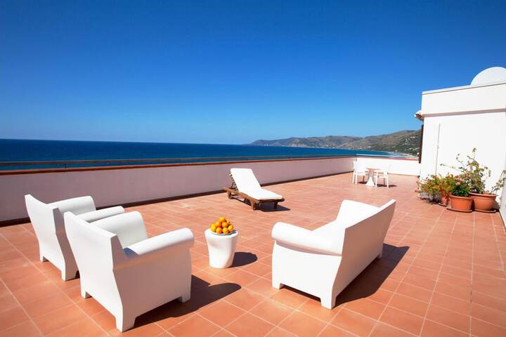 Terrace/Patio 18 of 46