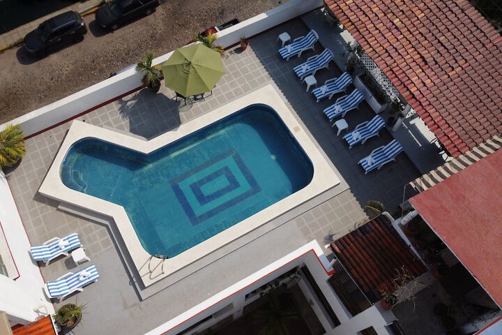 Hotel 102 of 108