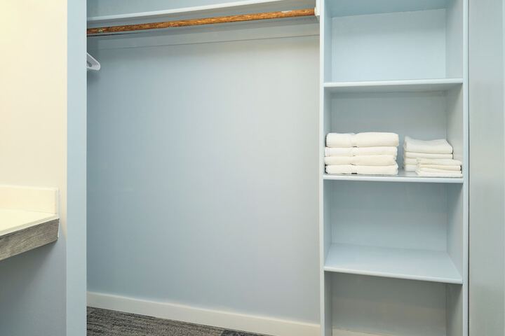 Room 34 of 57