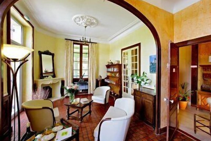 Lobby Entry