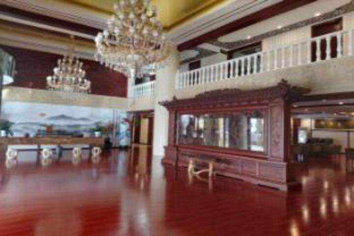 Longhua Yifuyuan Hotel