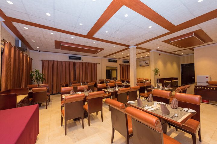 Dining 50 of 78