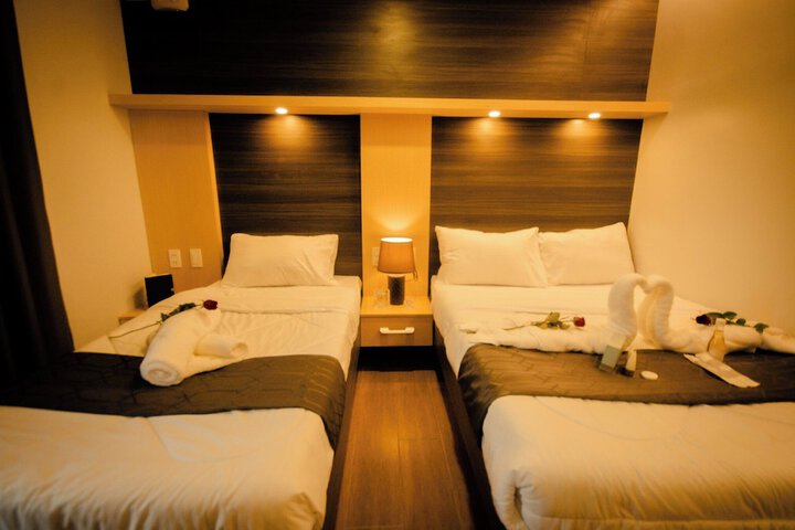 Room 2 of 19
