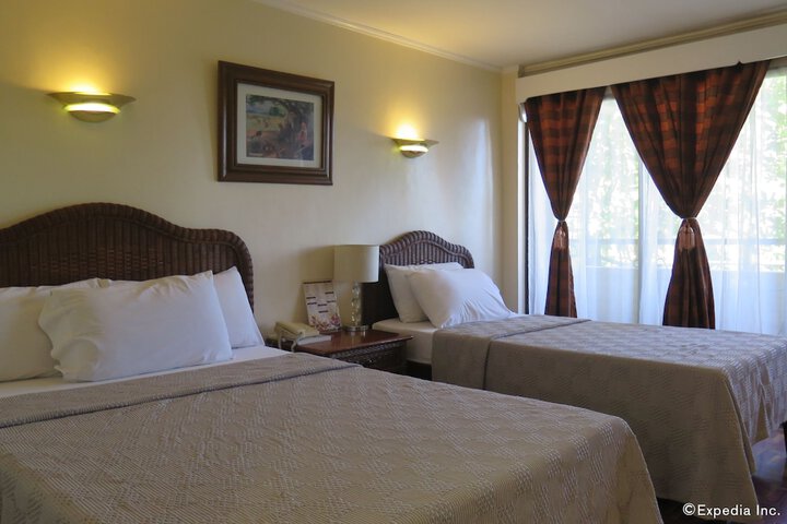 Room 10 of 45