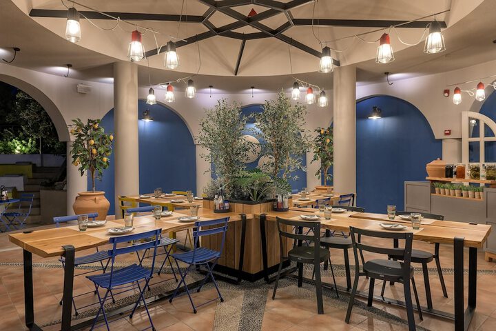 Dining 111 of 183