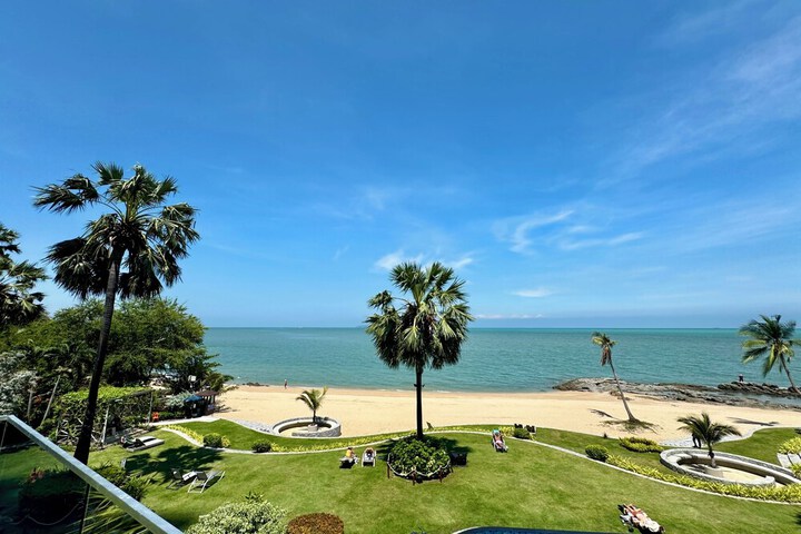Beach 19 of 21