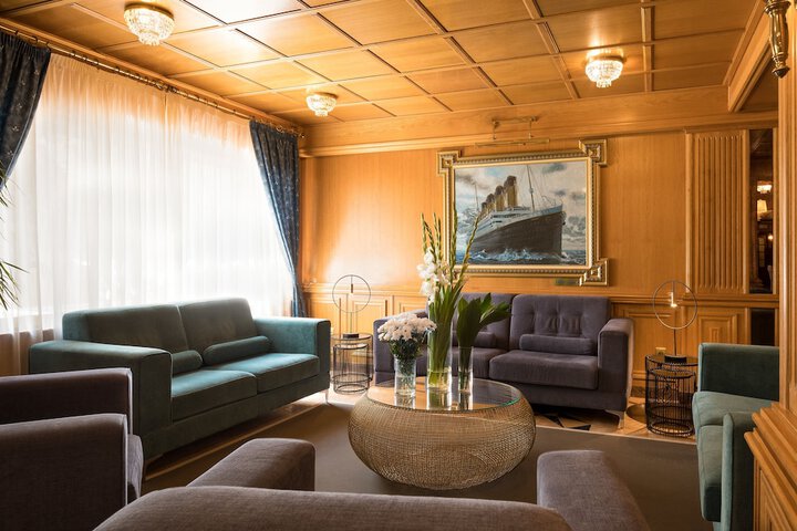 Hotel Interior 3 of 59