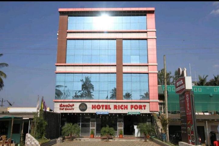 COORG HOTEL RICH FORT