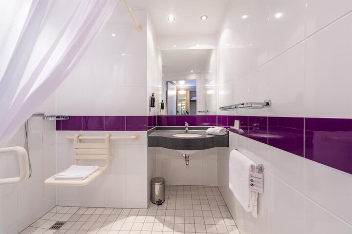 Clean Restrooms