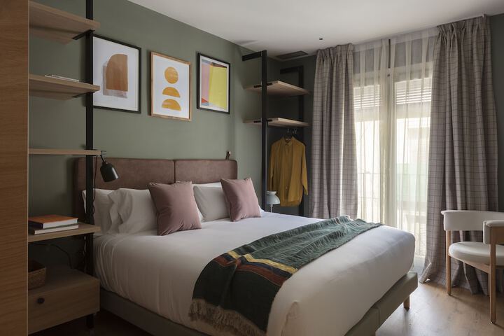 Room 6 of 26