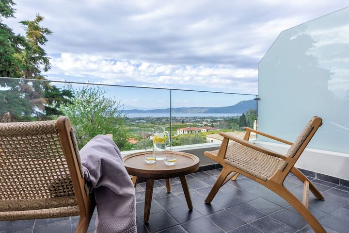 Terrace/Patio 164 of 166