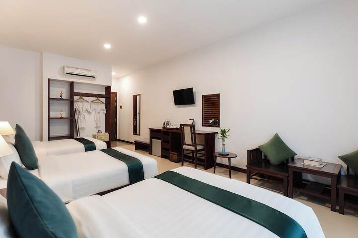 Room 48 of 219