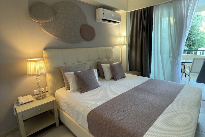 Room 58 of 154