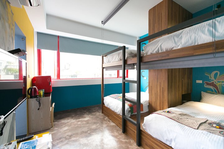 Room 26 of 43