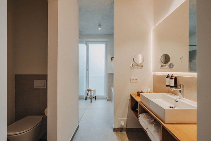 Room 31 of 51
