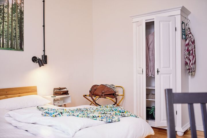 Room 5 of 22