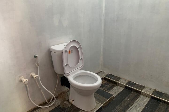 Room 18 of 30