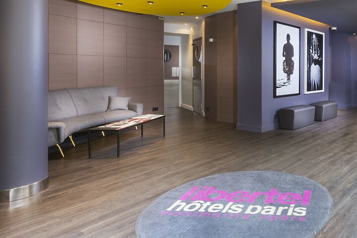Guest Lobby