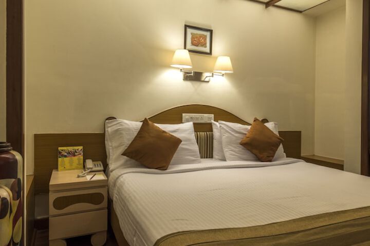 Room 40 of 94