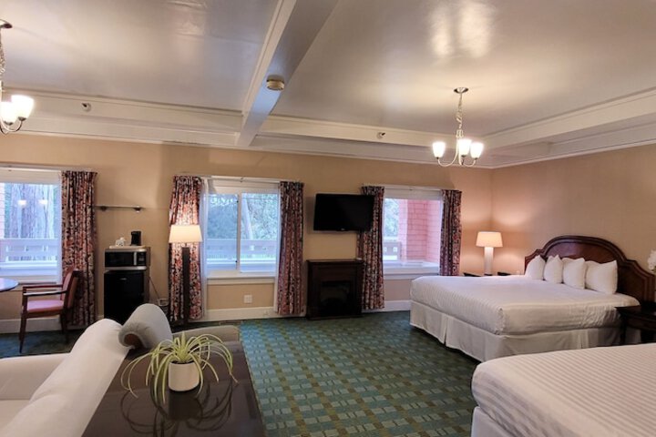 Room 20 of 58