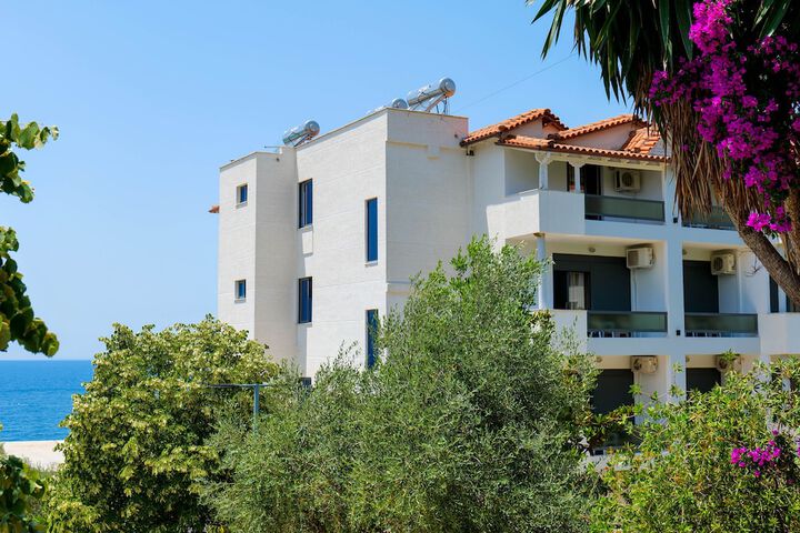 Hotel 83 of 89