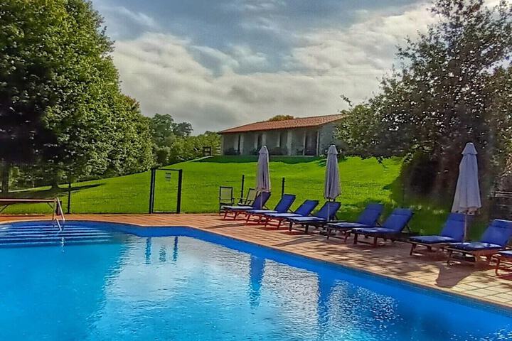 Pool 34 of 80