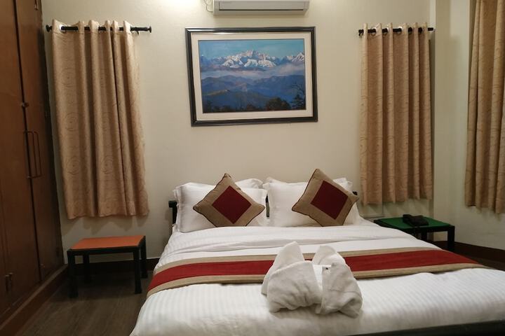 Room 14 of 50