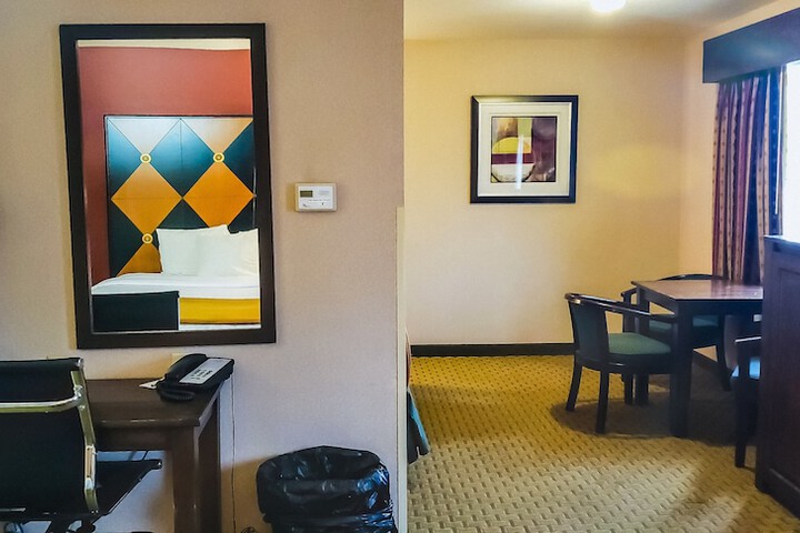 Room 26 of 67