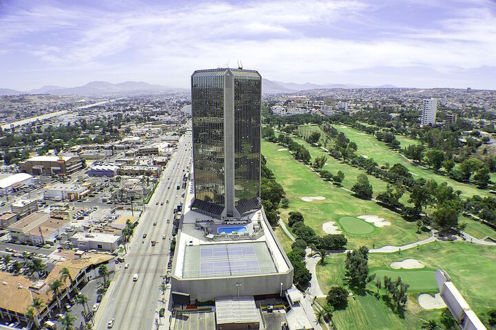 Hotel 76 of 77