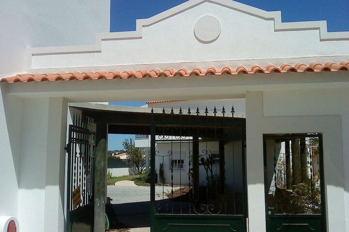 Concierge desk