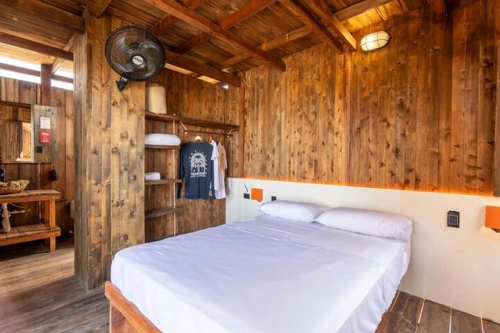 Room 2 of 29