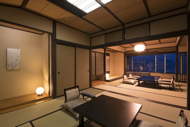 Room 7 of 74