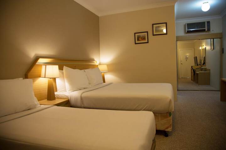 Room 18 of 44
