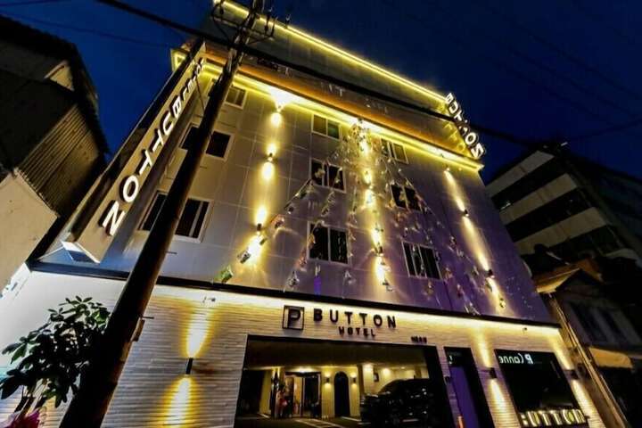 Hotel 48 of 54