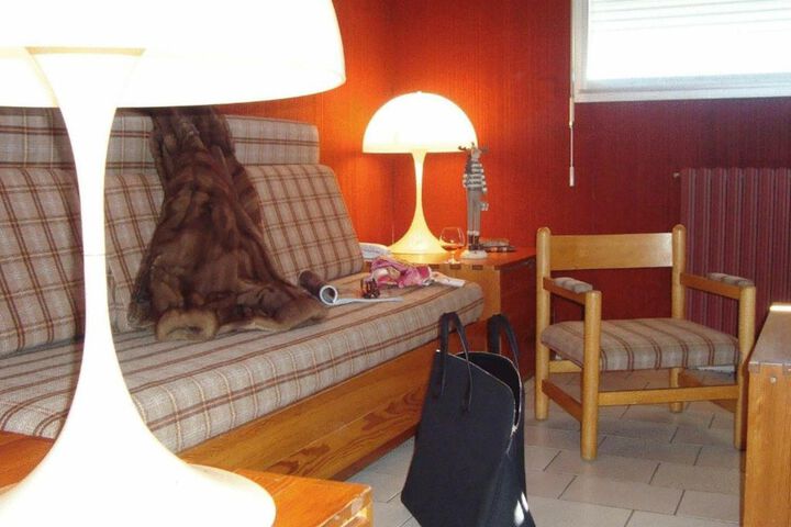 Room 6 of 29