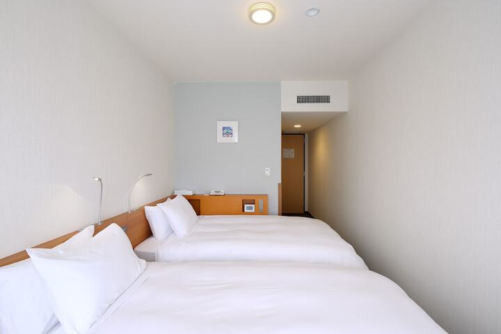 Room 8 of 58