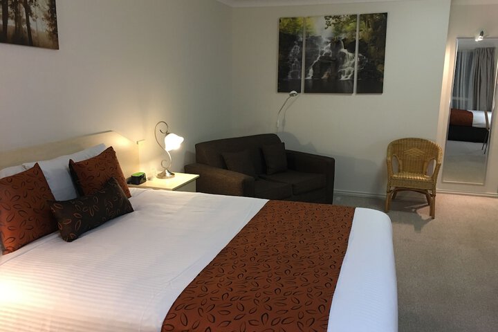 Room 7 of 39