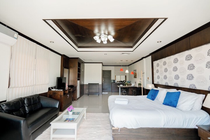 Room 5 of 55