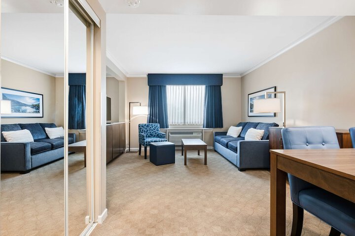 Room 7 of 26