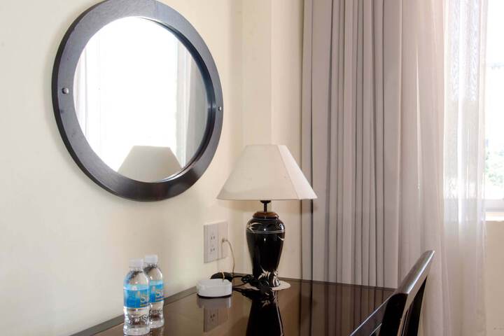 Room 30 of 51